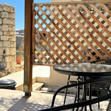 Tonea'S Houses Himare Luaran gambar
